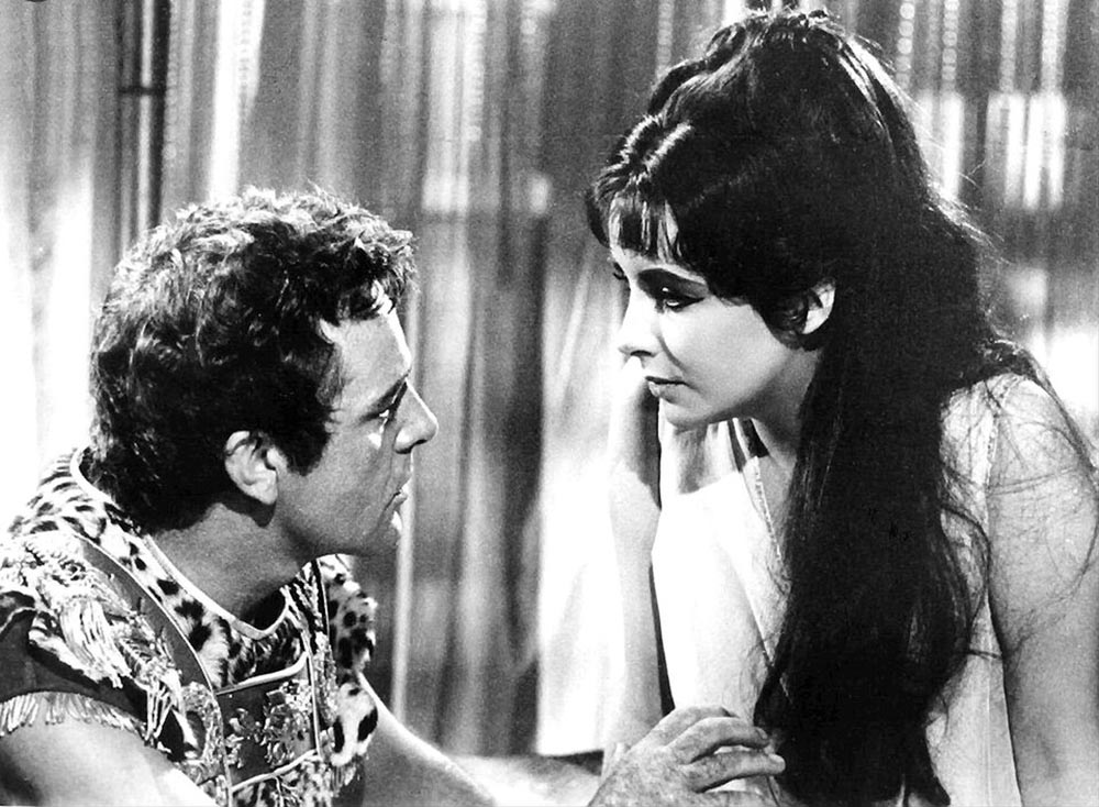 Elizabeth Taylor et Richard Burton (1964) : le mariage le plus passionnel d’Hollywood